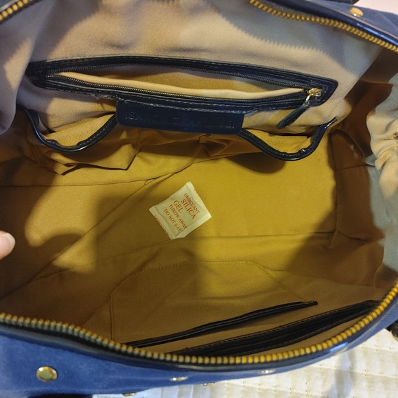 ISSACMIZRAHILIVE - Picture 3 of 3